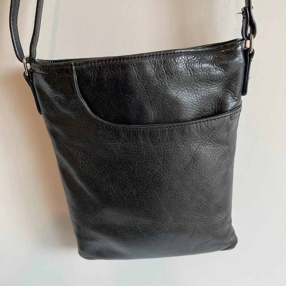 Margot New York Radley Leather Crossbody Bag Black‎ Minimalist Shoulder Purse